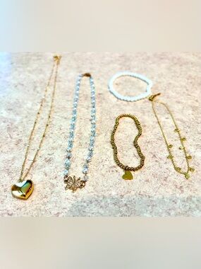Various Gold & Beaded zne Necklaces Bracelets